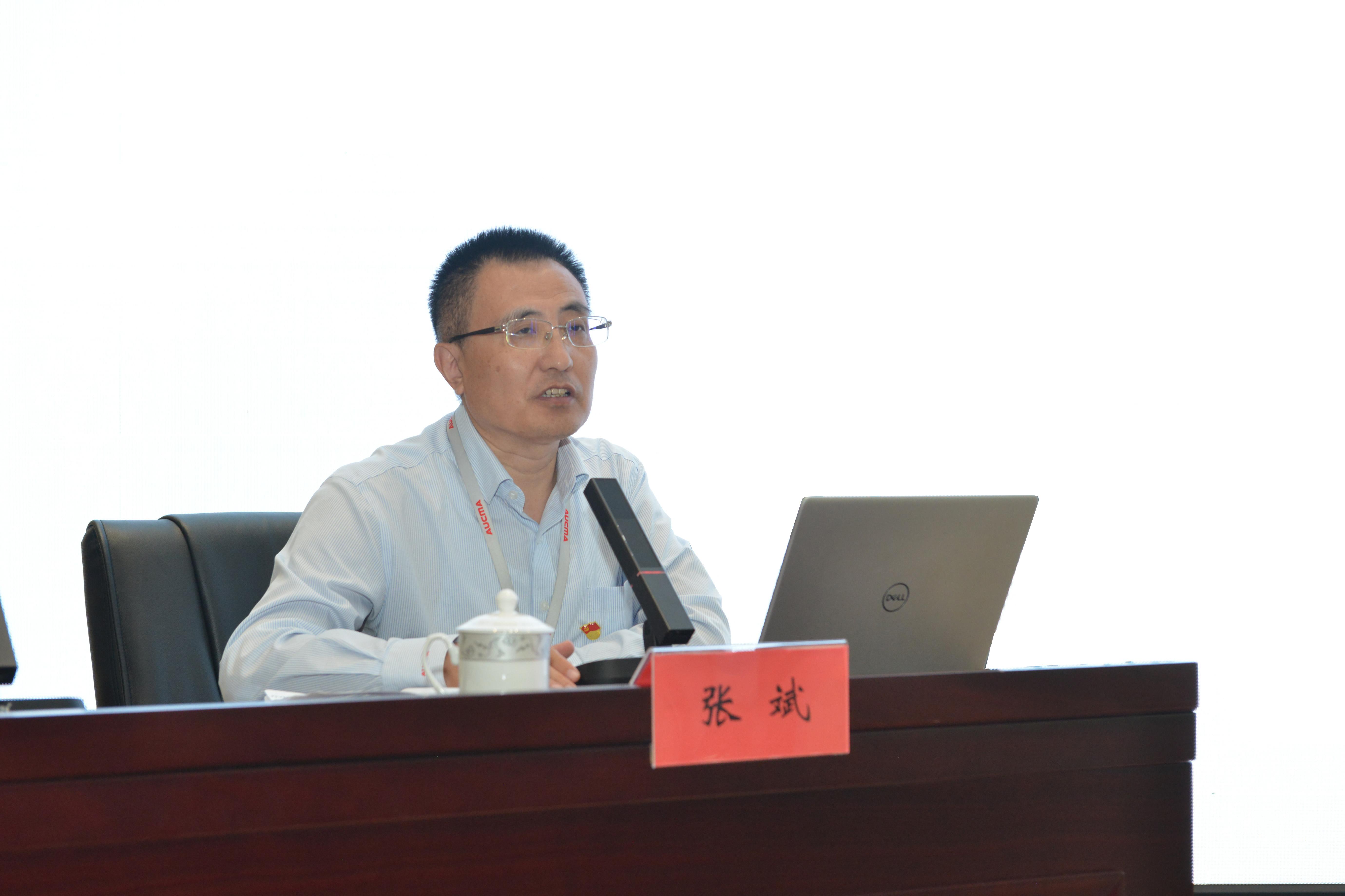 澳柯瑪控股集團(tuán)黨委舉辦學(xué)習(xí)貫徹習(xí)近平新時(shí)代中國(guó)特色社會(huì)主義思想主題教育第四專題讀書(shū)班.jpg
